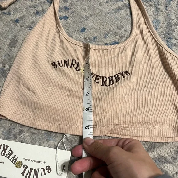 NWT Isabelle Clarke x White Fox  Aries Ribbed Halter Crop in Sand small - Picture 3 of 6